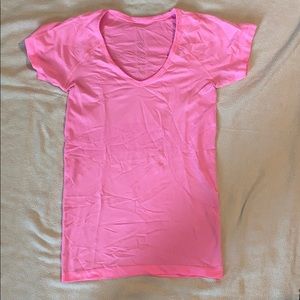 EUC Lululemon Swiftly Tech Short Sleeve shirt